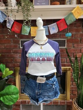 Hart & Huntington Company Raglan Graphic Tee Purple White 3/4 Sleeve Size Xs